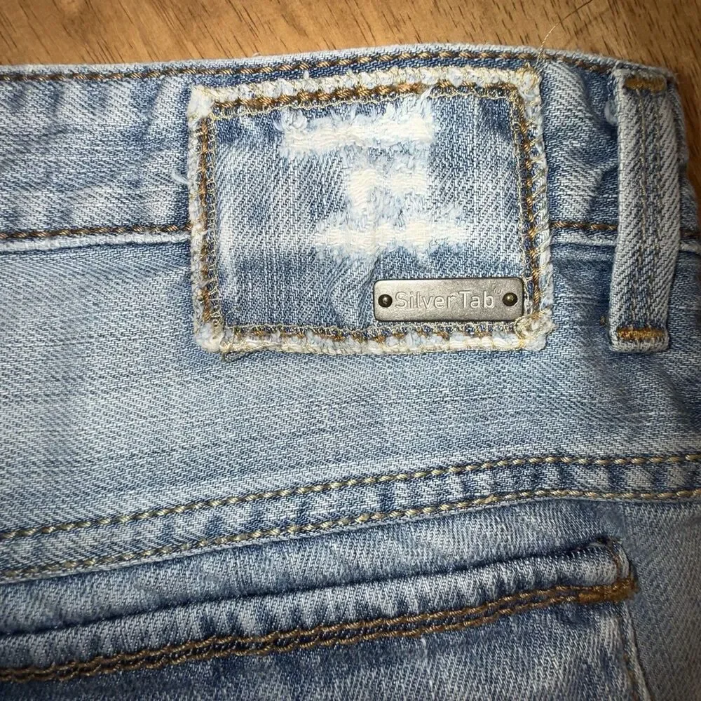Vtg 90s Levi’s SilverTab Distressed 31x30 Great Pocket Grunge Skater Silver Tabs
